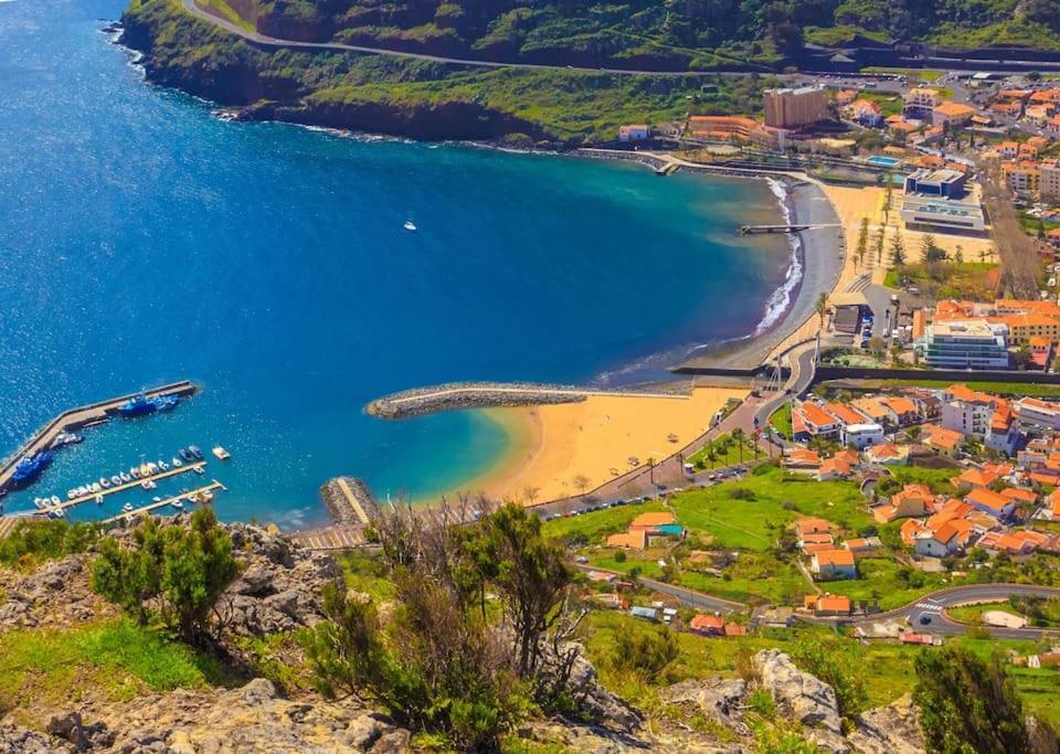 Machico Flat Center Near Beach W Parking المظهر الخارجي الصورة