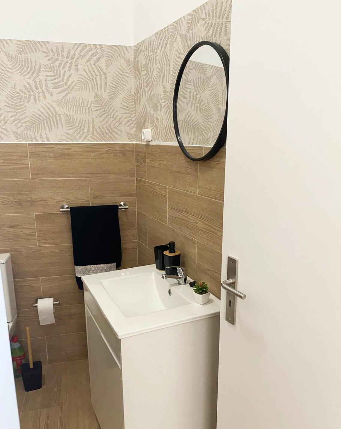 Machico Flat Center Near Beach W Parking المظهر الخارجي الصورة
