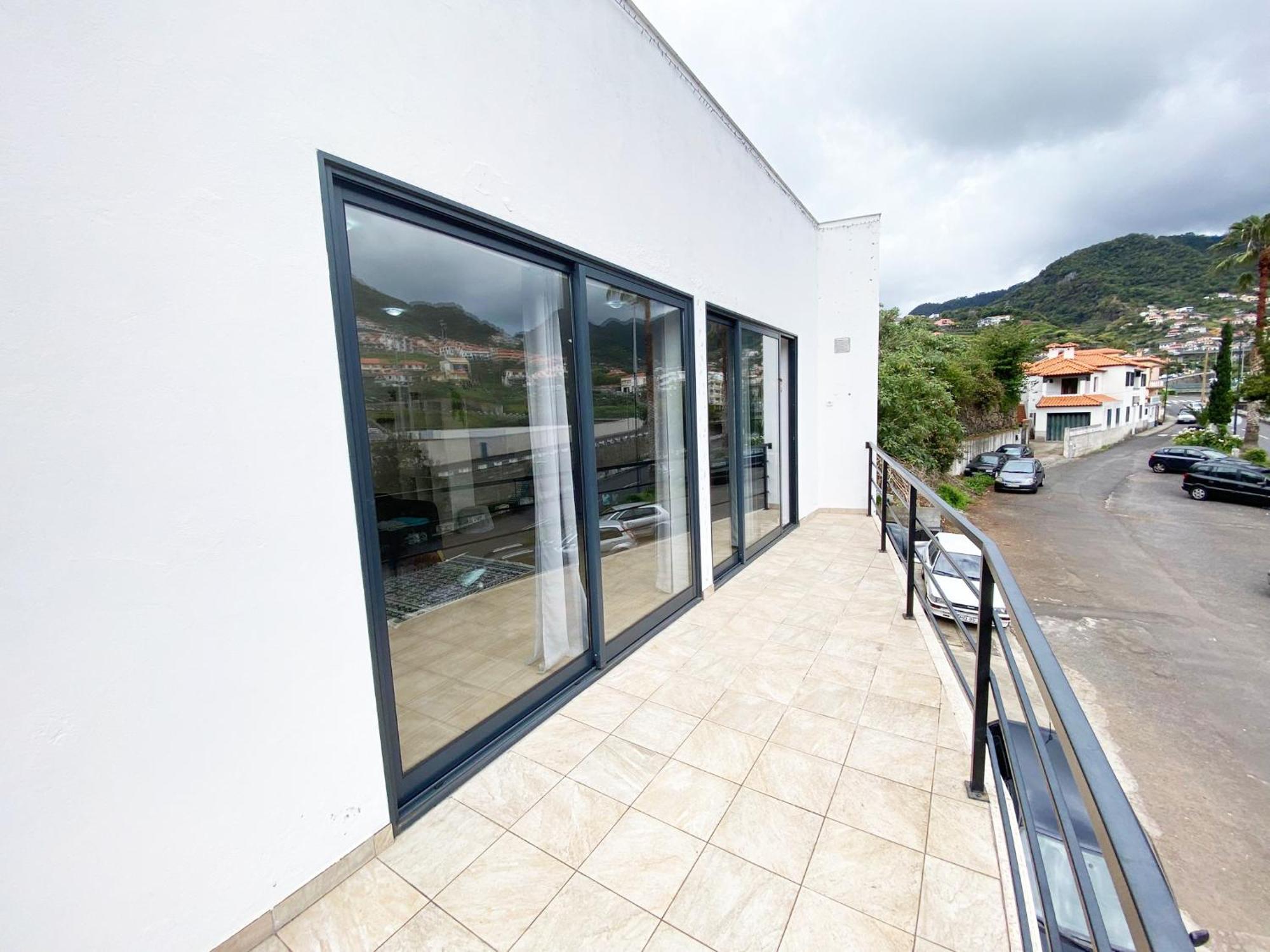 Machico Flat Center Near Beach W Parking المظهر الخارجي الصورة